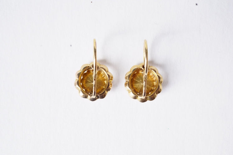 Boucles d'oreilles Boucles d'oreilles dormeuses perles 58 Facettes