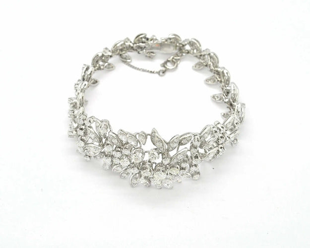 Bracelet Bracelet en or blanc serti de diamants de 6,30 ct 58 Facettes 9704