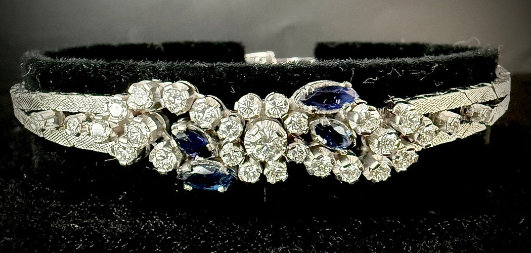 Bracelet Bracelet maille en écailles serti de brillants et saphirs 58 Facettes