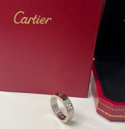 Bague 53 CARTIER - Bague Love or gris et diamant 58 Facettes 259221