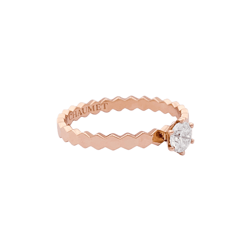 Bague 53 Bague CHAUMET "Bee" en or rose et diamant. 58 Facettes 34536