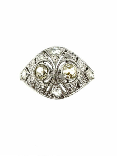 Bague 55 Bague Art-Déco Dôme en or et platine ornée de diamants 58 Facettes