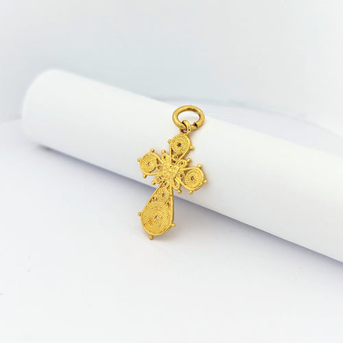 Pendentif Pendentif croix or jaune 58 Facettes 30077