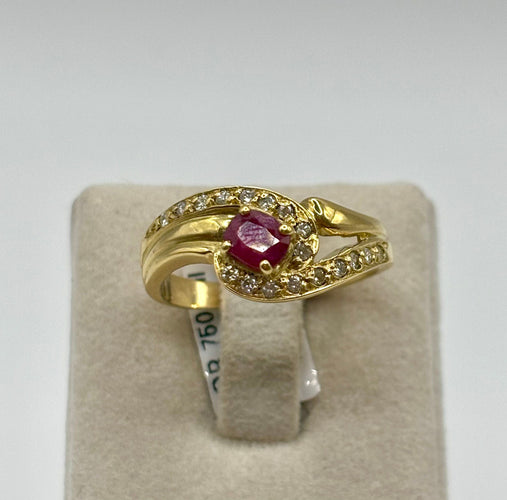 Bague 53 Bague entrelacée rubis et diamants 58 Facettes