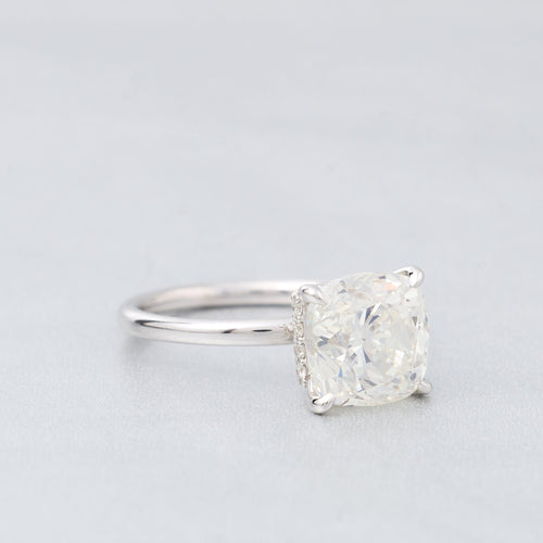 Bague 55 Solitaire serti d'un diamant en or gris 58 Facettes 1