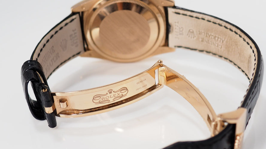 Montre Montre Rolex Day_Date en or rose 36 58 Facettes 32230