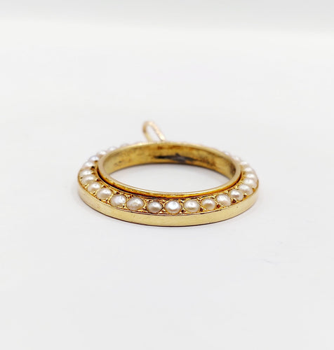 Pendentif Pendentif victorien or jaune orné de perles (circa 1890) 58 Facettes A05277