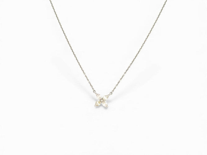 Collier collier TIFFANY & CO victoria fleur diamants 0.32ct platine 58 Facettes 271712