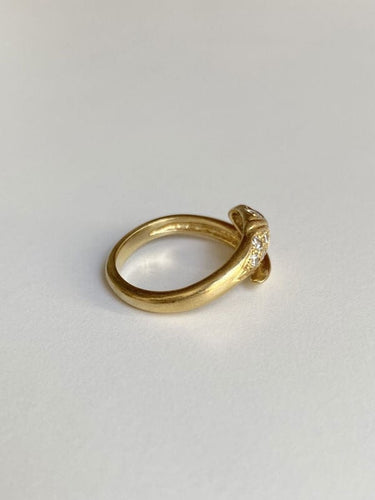 Bague 56 Bague serpent or jaune et diamants 58 Facettes