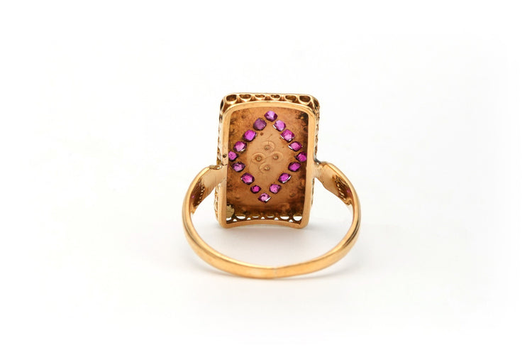 Bague 50 Bague en or jaune sertie de rubis et de perles 58 Facettes 22204