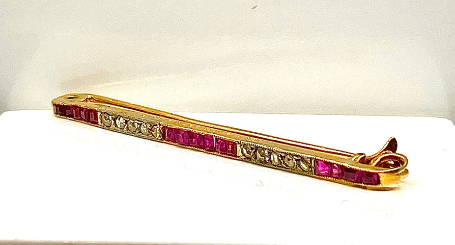 Broche Broche barette en or 18 carats, 15 rubis , 10 diamants 58 Facettes AB558