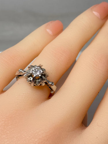 Bague 51 Bague solitaire en Or gris, et Diamants 58 Facettes AB72bis