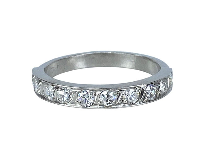 Bague 50 Demie alliance en platine et diamants 58 Facettes AB615