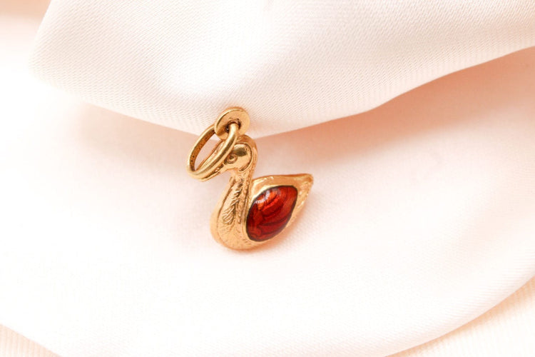 Pendentif Pendentif oiseau or jaune émaillé 58 Facettes 240085