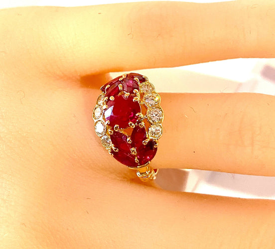 Bague 53 Bague en or jaune en rubis et diamants 58 Facettes AB607