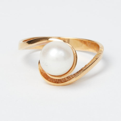 Прстен од жутог злата - култивисани бисер