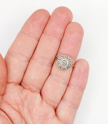 Bague 49 Bague cible Art Déco or blanc, diamants brillants et taille rose (circa 1920) 58 Facettes A06222