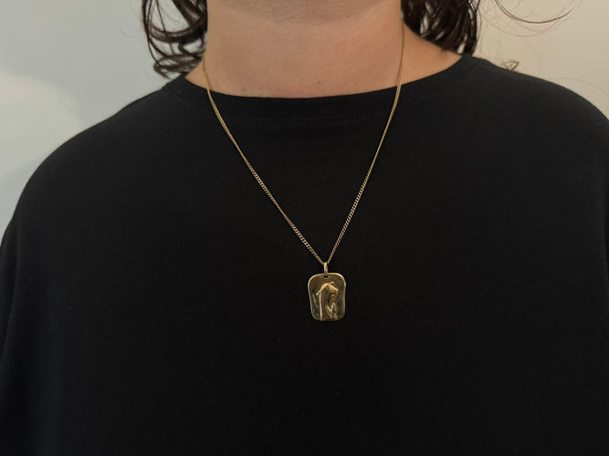 Augis - Medaille Maagd Maria in 18 karaat geelgoud 