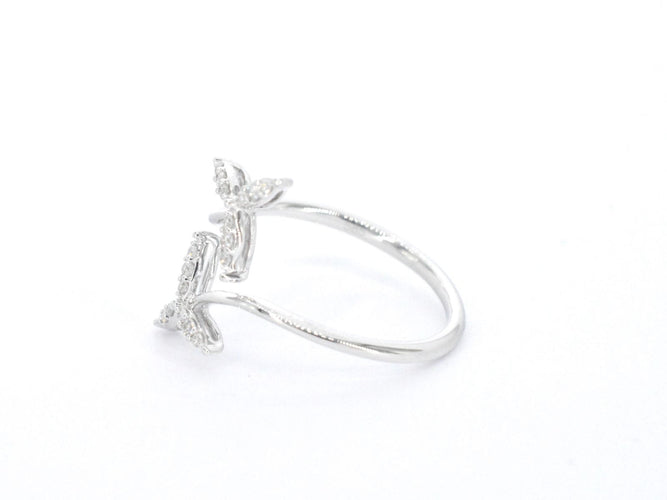 Bague 54 Bague en or blanc avec diamants 58 Facettes 2334