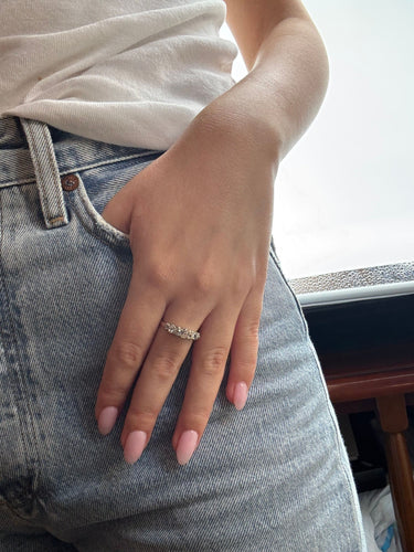 Bague 54 Bague jarretière XIXe siècle or jaune 750 diamants taille anciennes 58 Facettes 1238