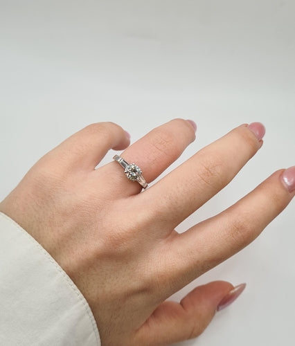 Bague 49.5 Bague Or blanc Diamants 58 Facettes