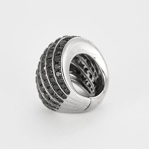 Bague 49 DE GRISOGONO - Bague coktail en or blanc pavée de diamants blancs et de diamants noirs 58 Facettes