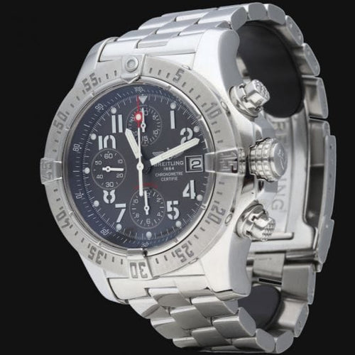 Montre Breitling Montre Avenger Skyland 58 Facettes MT43433