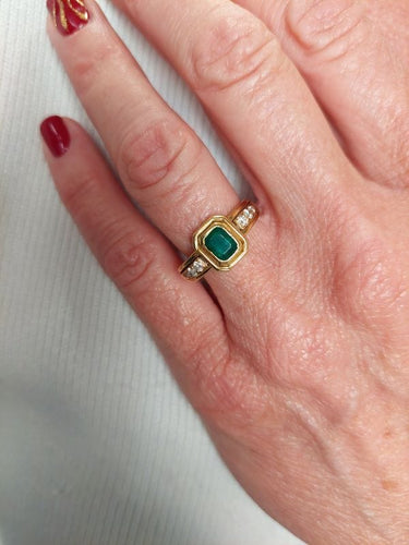 Bague émeraude et diamants 58 Facettes 095411