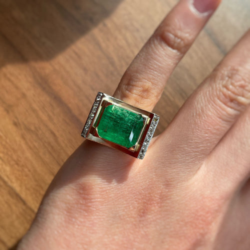 Bague 49 Bague - Or, Platine, Diamants & Emeraude 58 Facettes 250055R