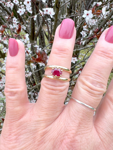 Bague 57.5 Bague Rubis en solitaire Or Jaune 58 Facettes AA 1642