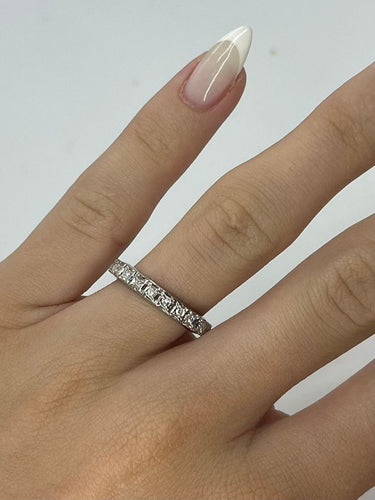 Bague 50 Alliance tour complet or blanc et diamants 0,23 ct 58 Facettes 00070701