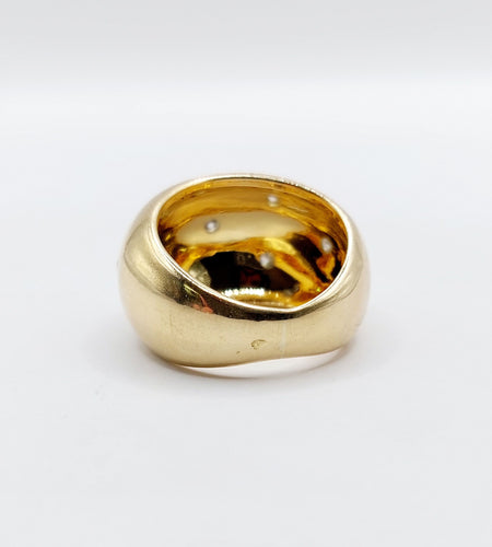 Bague 43.5 Bague bombé dôme or 18k diamant taille brillants en serti étoilé (circa 1950) 58 Facettes A05072