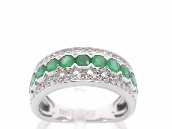 Bague 54 Bague en or blanc avec diamants et émeraude 58 Facettes 2071