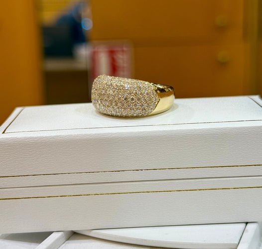 Bague 59 Bague bombée or jaune pavage de diamants 58 Facettes
