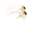 Boucles d'oreilles Boucles d'oreilles contemporaine en or jaune 18 carats serties de saphirs 58 Facettes B669