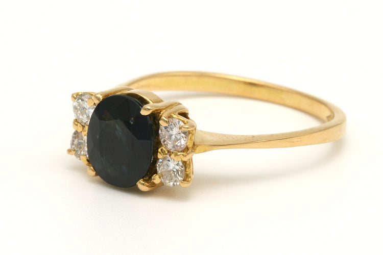 Bague 55 Bague Contemporaine en or jaune 18 carats sertie d'un saphir et de diamants 58 Facettes 20857