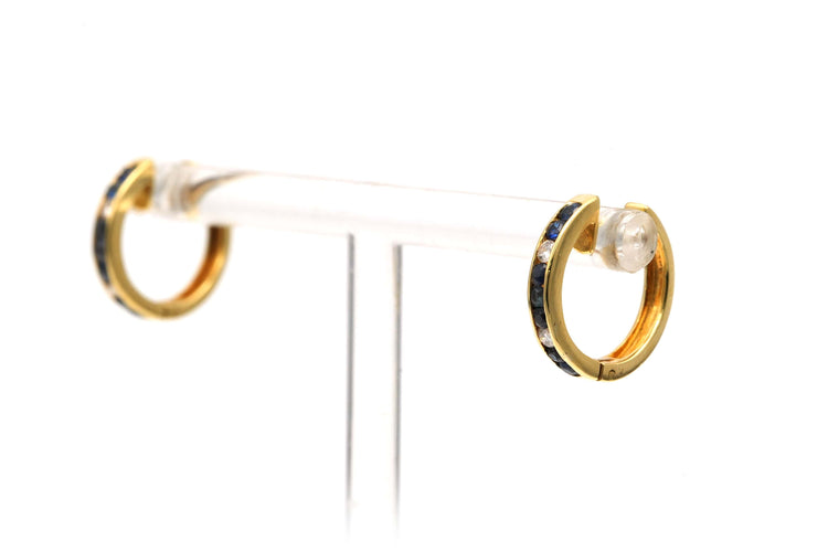 Boucles d'oreilles Boucles d'oreilles contemporaines or jaune, saphirs et diamants 58 Facettes 22784