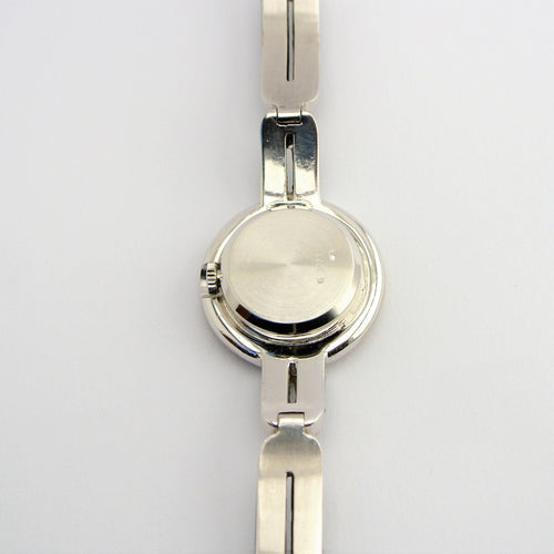 Montre Montre Chopard Genève en or blanc 18 carats avec onyx et diamants 58 Facettes