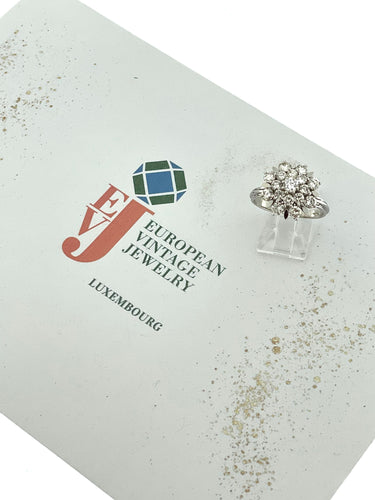 Bague 57 Bague marguerite certifiée HRD en or blanc avec diamants 58 Facettes