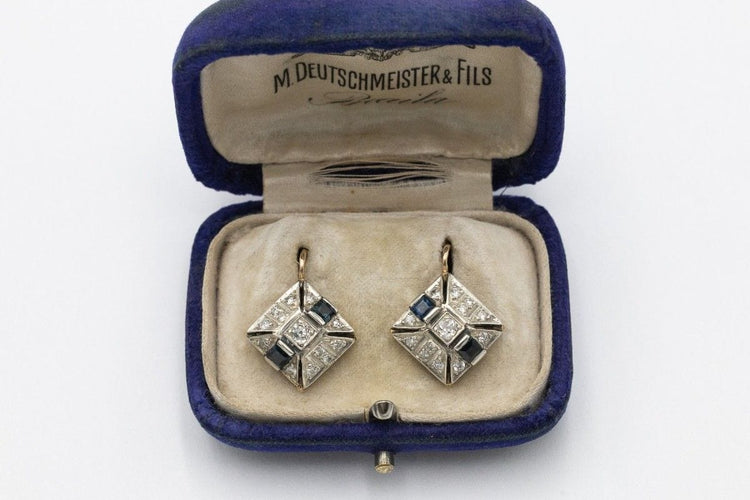 Boucles d'oreilles Boucles d'oreilles géométriques Art Déco avec diamants et saphirs, Autriche-Hongrie. 58 Facettes 11281