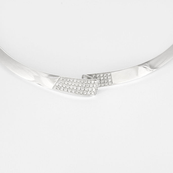 Louis Féraud white gold and diamond necklace