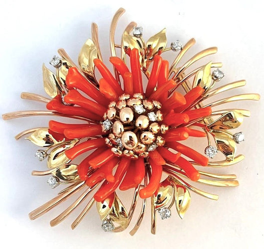 Broche Broche or jaune Corail de Sardaigne, années 50. 58 Facettes 185718