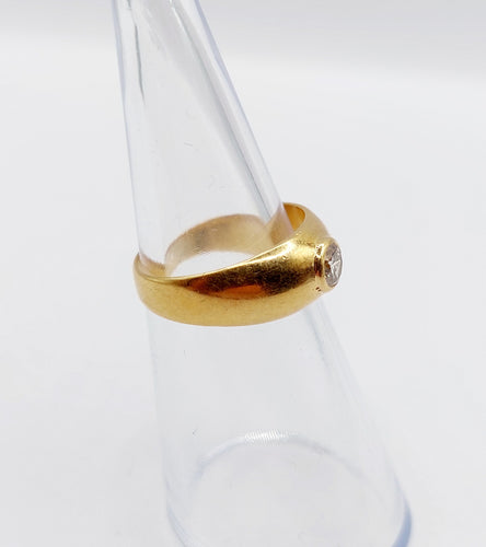 Bague 48 Bague jonc bombé dôme en or 18k et diamant 0,25 ct 58 Facettes A06595