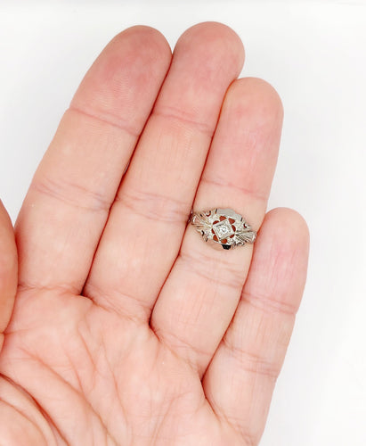 Bague Art Déco or blanc, diamant et monture géométrique 58 Facettes A05884