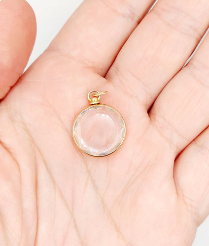 Pendentif Pendentif porte-photo reliquaire or jaune, verre facetté (circa 1900) 58 Facettes A06213