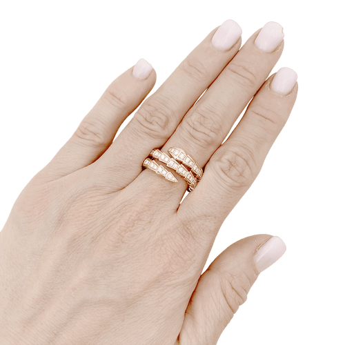 Bague 55 Bague Bulgari, "Serpenti Viper", or rose, diamants. 58 Facettes 34524