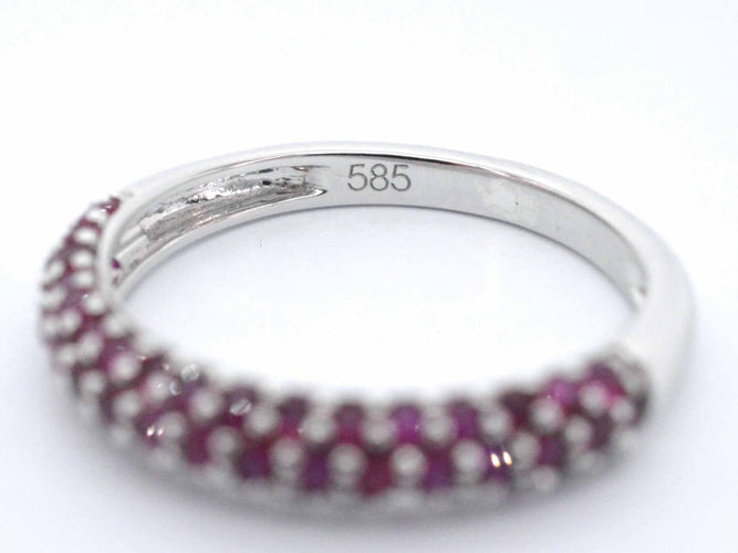 Bague 48 Bague en or blanc avec rubis 58 Facettes 2257