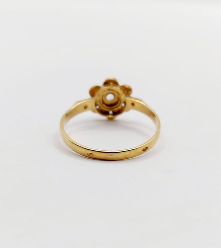 Bague 55 Bague marguerite antique en or 18k et diamants taille rose (circa 1900) 58 Facettes A06395