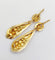 Boucles d'oreilles Dormeuses antique XXL or jaune fleurs finement ciselés (circa 1900) 58 Facettes A05468