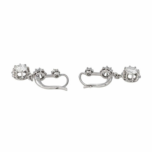 Boucles d'oreilles Boucles d'oreilles Dormeuses Or blanc Diamant 58 Facettes 4387236CN